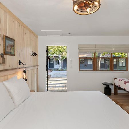 Hotel Palomino 리즈웨이 외부 사진